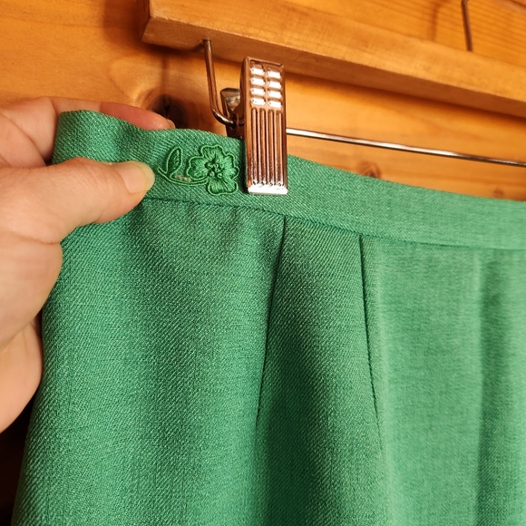 Kasper 2Piece Vintage Skirt Suit Blazer Jacket Green Bead Floral Embroider Sz 14 - Picture 8 of 13